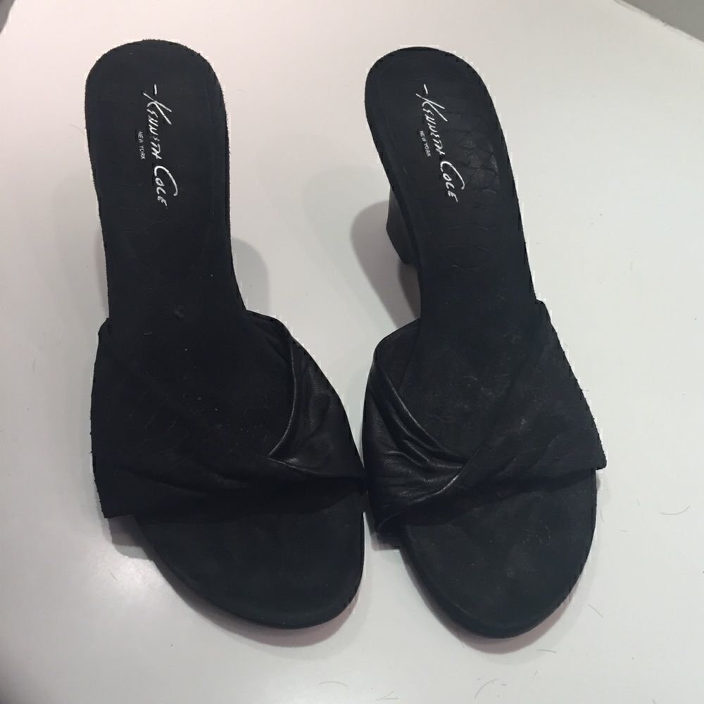 Kenneth Cole Small Heel Size 9 Women’s Suede Heel